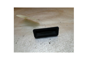 Bouton de coffre FORD FIESTA 6 Photo n°2