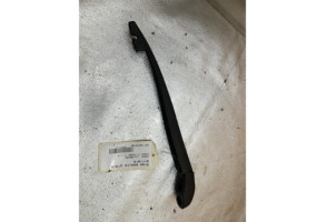 Bras essuie glace arriere MAZDA 2 2 Photo n°1