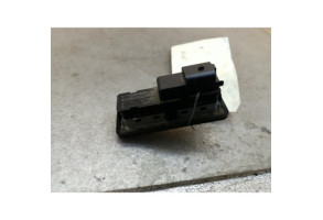 Bouton de coffre PEUGEOT 308 2 SW Photo n°3
