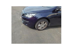 Bouton de coffre PEUGEOT 308 2 SW Photo n°9