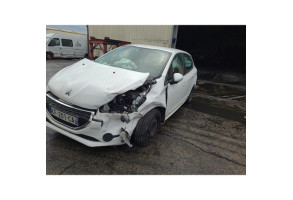 Verin de coffre PEUGEOT 208 1 Photo n°2