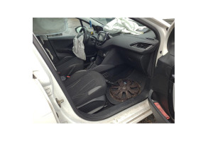 Verin de coffre PEUGEOT 208 1 Photo n°14