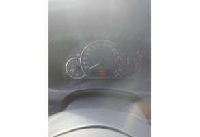 Bouton de coffre PEUGEOT 1007 Photo n°9