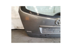 Malle/Hayon arriere TOYOTA COROLLA VERSO 2 Photo n°6