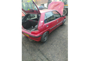 Verin de coffre PEUGEOT 106 Photo n°7