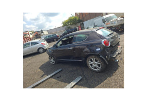 Verin de coffre ALFA ROMEO MITO Photo n°17