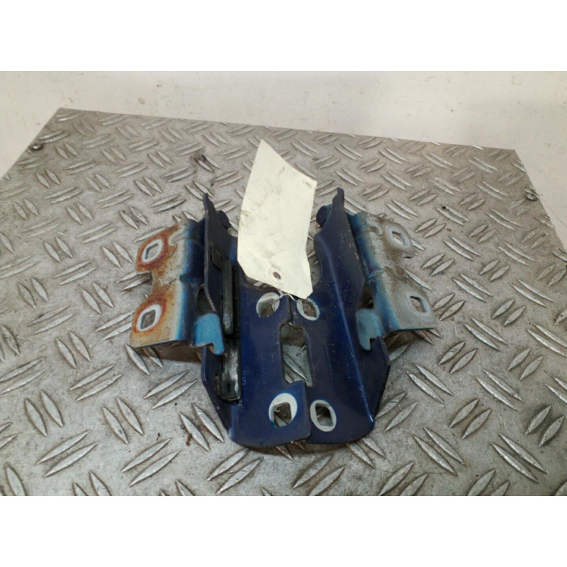 Charniere de capot RENAULT CLIO 2 Photo n°1