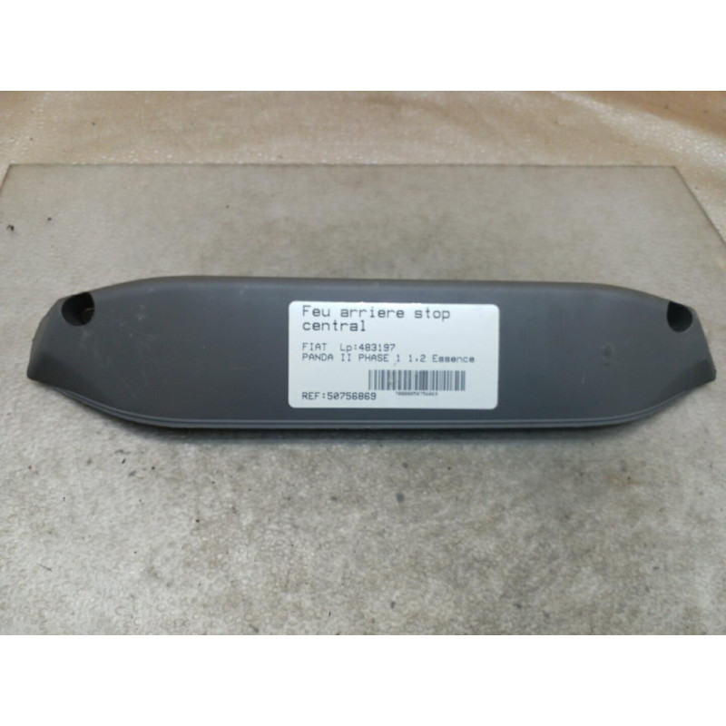 Feu arriere stop central FIAT PANDA 2 Photo n°1