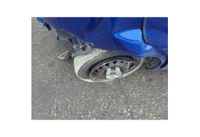 Pivot de moyeu avant gauche FIAT GRANDE PUNTO Photo n°19