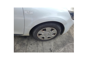 Feu arriere secondaire droit (feux) RENAULT CLIO 4 Photo n°9