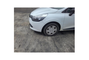 Feu arriere secondaire droit (feux) RENAULT CLIO 4 Photo n°13