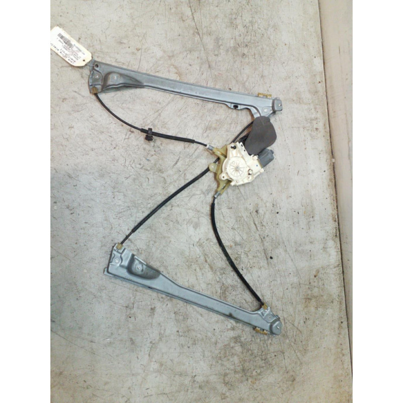 Leve vitre electrique avant droit RENAULT LAGUNA 3 Photo n°1