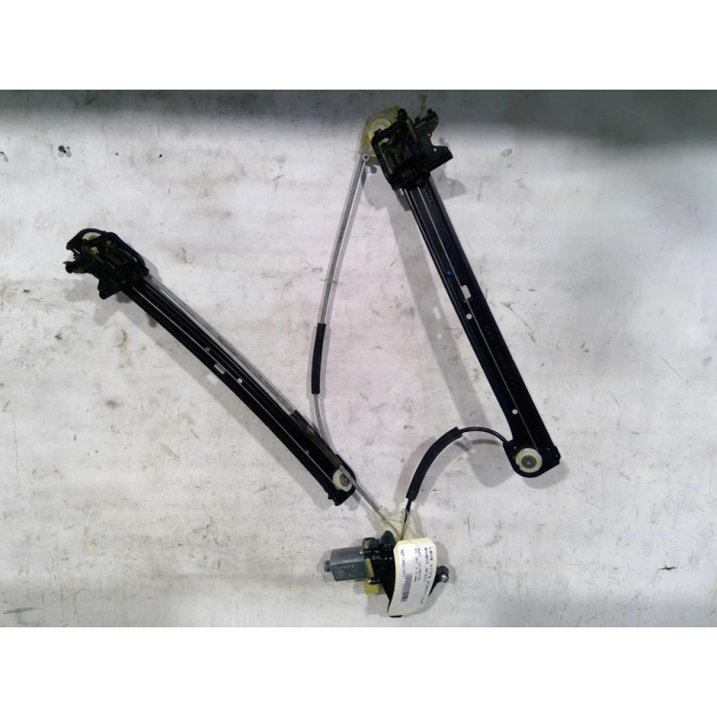 Leve vitre electrique avant droit AUDI A3 3 Photo n°1