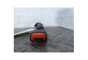 Attache ceinture arriere droit CHRYSLER PT CRUISER Photo n°1