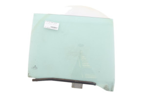 Vitre arriere droit RENAULT R25 Photo n°1