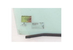 Vitre avant droit RENAULT R25 Photo n°7