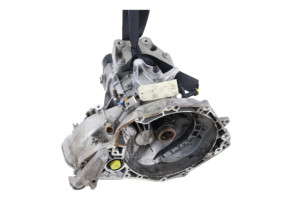 Boite de vitesses OPEL CORSA E Photo n°3