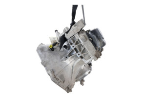 Boite de vitesses OPEL CORSA E Photo n°4
