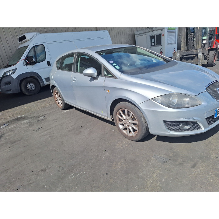 Feu arriere principal droit (feux) SEAT LEON 2 Photo n°16