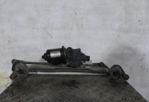 Moteur essuie glace avant TOYOTA COROLLA VERSO 2