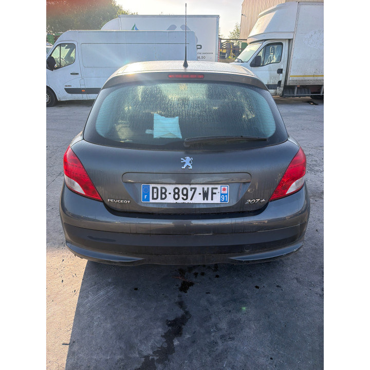 Feu arriere principal droit (feux) PEUGEOT 207 Photo n°12