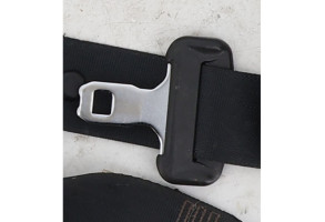 Ceinture avant droit TOYOTA COROLLA VERSO 2 Photo n°4