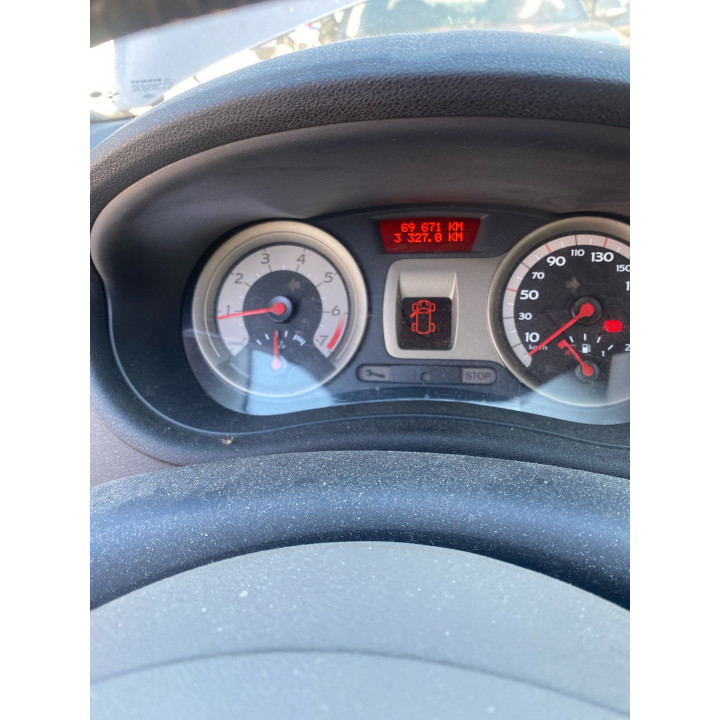 Feu arriere principal droit (feux) RENAULT CLIO 3 Photo n°19