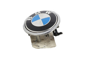 Bouton de coffre BMW SERIE 1 E81 Photo n°1