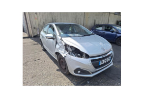Interrupteur de leve vitre avant gauche PEUGEOT 208 1 Photo n°8