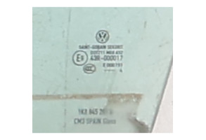 Vitre avant gauche VOLKSWAGEN SCIROCCO 3 Photo n°4