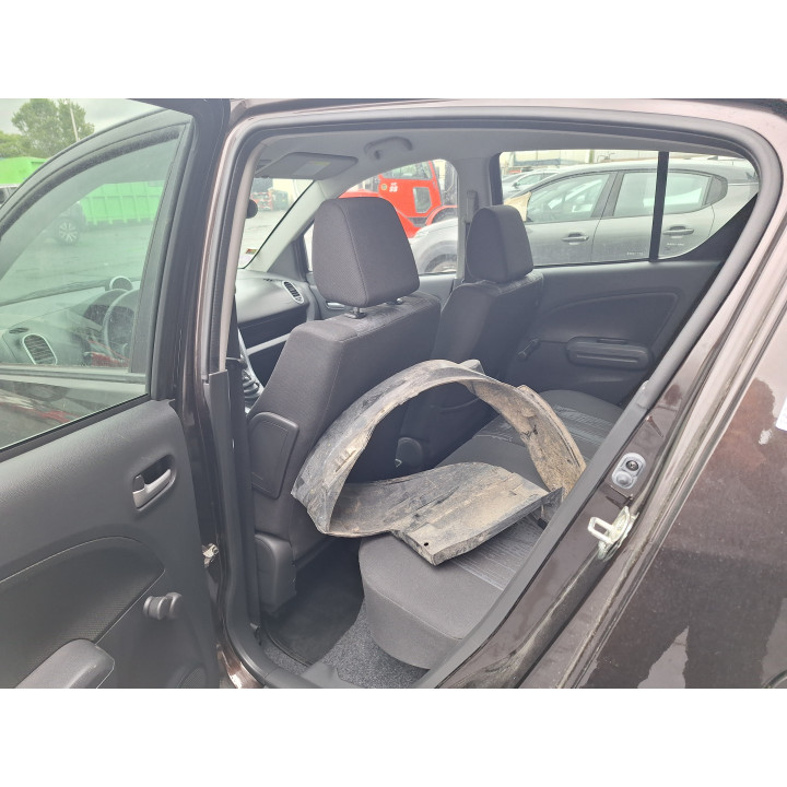 Leve vitre electrique avant gauche OPEL AGILA B Photo n°20