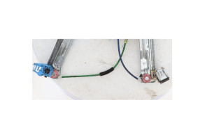 Leve vitre electrique avant gauche CITROEN C3 PICASSO Photo n°7