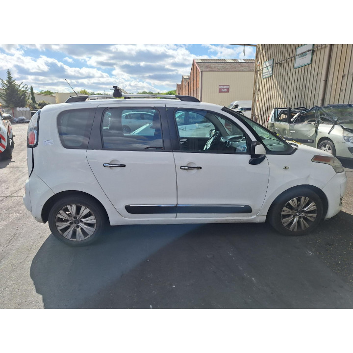 Feu arriere principal droit (feux) CITROEN C3 PICASSO Photo n°13