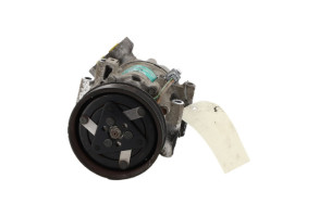 Compresseur clim RENAULT CLIO 3 Photo n°4
