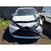 Compresseur clim TOYOTA AYGO 2 Photo n°9