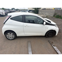 Compresseur clim TOYOTA AYGO 2 Photo n°13