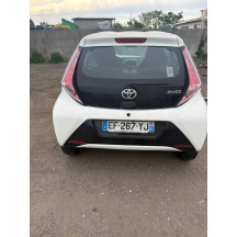 Compresseur clim TOYOTA AYGO 2 Photo n°15