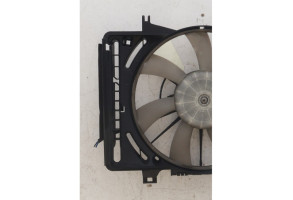 Moto ventilateur radiateur TOYOTA VERSO-S Photo n°2