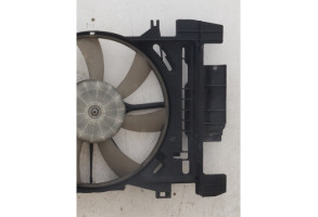Moto ventilateur radiateur TOYOTA VERSO-S Photo n°3