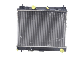 Radiateur eau TOYOTA VERSO-S Photo n°1
