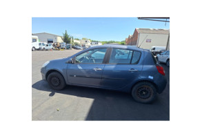Pare choc avant RENAULT CLIO 3 Photo n°13