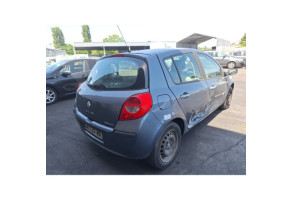 Pare choc avant RENAULT CLIO 3 Photo n°14