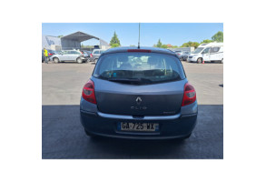 Pare choc avant RENAULT CLIO 3 Photo n°17
