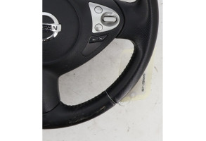 Volant NISSAN JUKE 1 Photo n°2