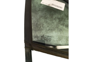 Custode avant droit (porte) CITROEN C3 2 Photo n°2