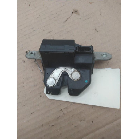 Serrure de hayon OPEL CORSA D