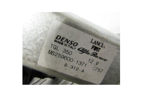 Moteur essuie glace arriere FIAT 500 2 Photo n°3
