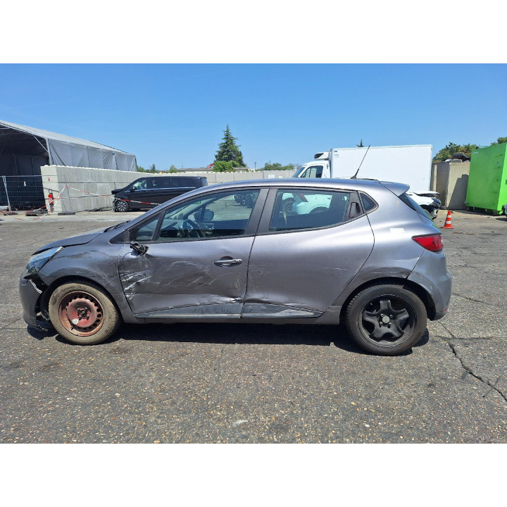 Feu arriere principal droit (feux) RENAULT CLIO 4 Photo n°17