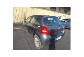 Anti brouillard droit (feux) TOYOTA YARIS 2 Photo n°19
