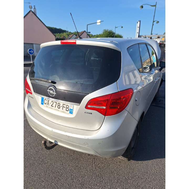 Feu arriere principal droit (feux) OPEL MERIVA B Photo n°18